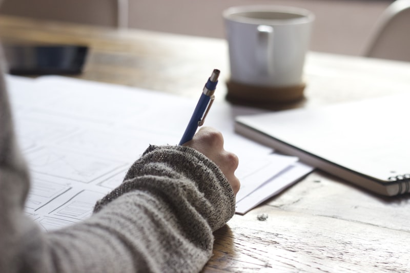 Study materials representing the NEET preparation platform